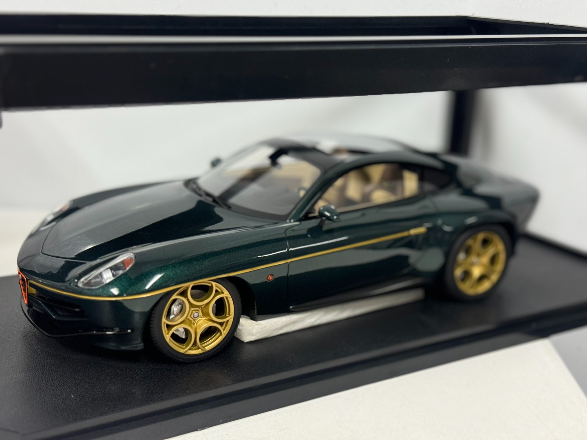 Diecast CULT 1/18 escala Alfa  - Model Kit Alfa Romeo reseña y precio