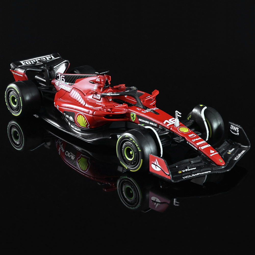 Bburago 1:43 NUEVO 2023 F1 Scu - Model Kit Alfa Romeo reseña y precio